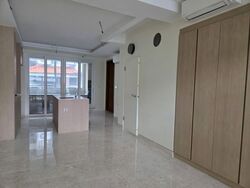 Opera Estate (D15), Terrace #599745481
